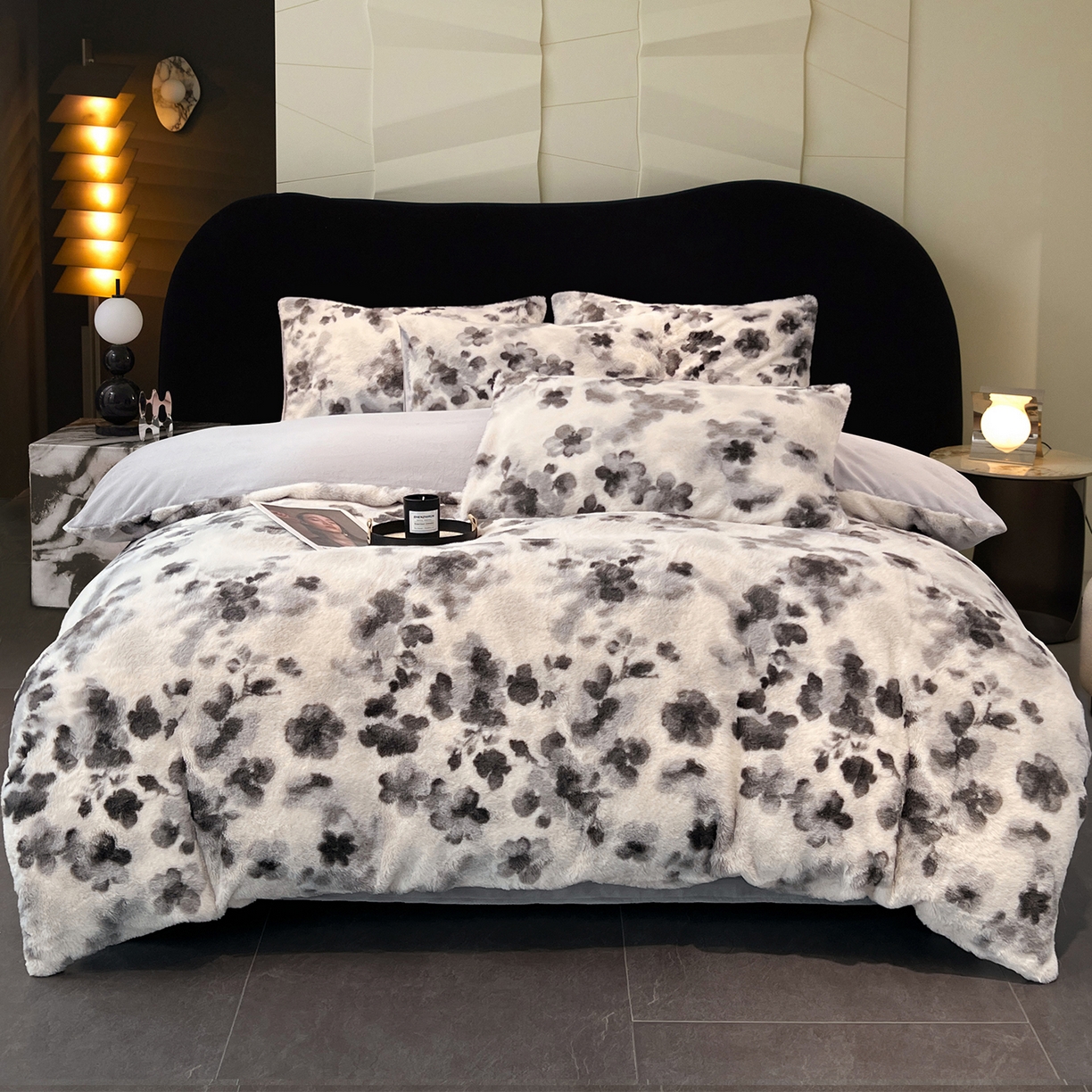 91家纺网 家纺一手货源 找家纺 悦织语 2025新款高克重加厚轻奢獭兔毛美拉德风四件套 兔毛-墨花