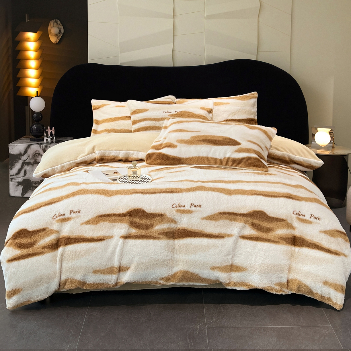 91家纺网 家纺一手货源 找家纺 悦织语 2025新款高克重加厚轻奢獭兔毛美拉德风四件套 兔毛-拿铁纹