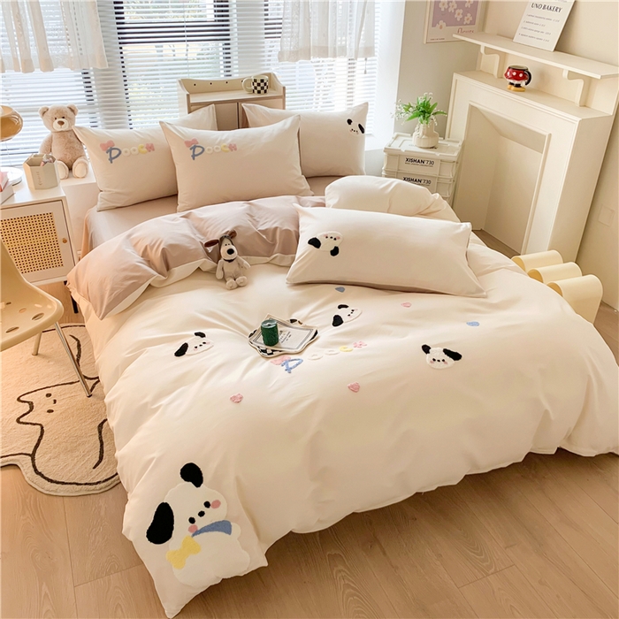 91家纺网 家纺一手货源 找家纺 如意朵 2025新款全棉纯棉小清新印花加绣花四件套 俏皮狗狗浅咖