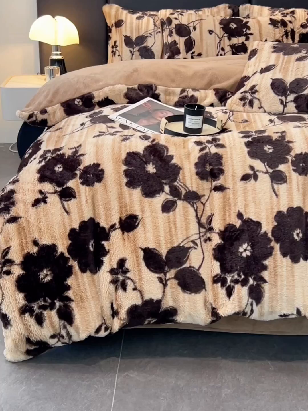 91家纺网 家纺一手货源 找家纺 悦织语 2025新款高克重加厚轻奢獭兔毛美拉德风四件套 兔毛-漫漫