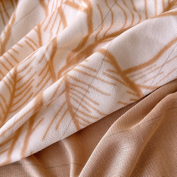 91家纺网 家纺一手货源 找家纺 家贝爱 2025新款230克烂花雕花牛奶绒四件套 芭蕉叶