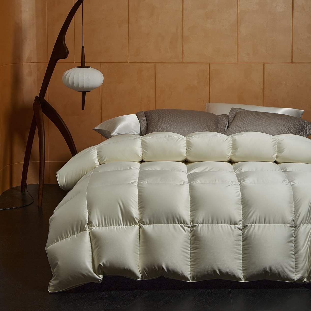 91家纺网 家纺一手货源 找家纺 （总）暖羽屋羽绒馆  2025新款国标95白鹅绒被芯 莱赛尔高端羽绒被子 绒子含量95羽绒被 双人婚庆冬被春秋被卡尔佩斯  