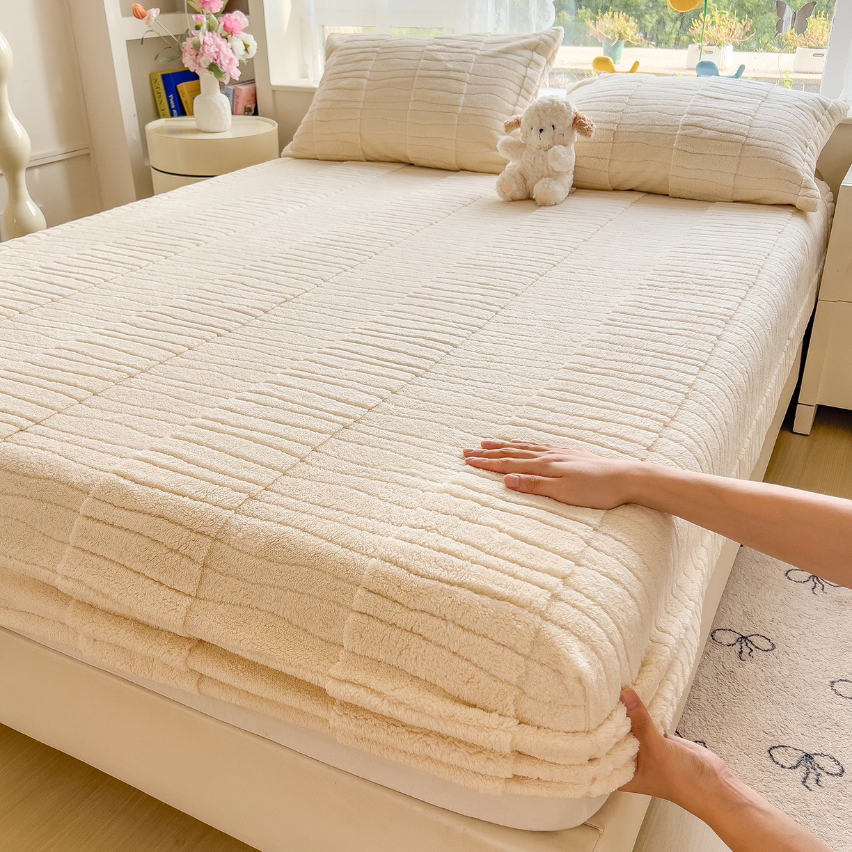 91家纺网 家纺一手货源 找家纺 （总）世纪绒品 2025新款A类水波纹提花牛奶绒床笠