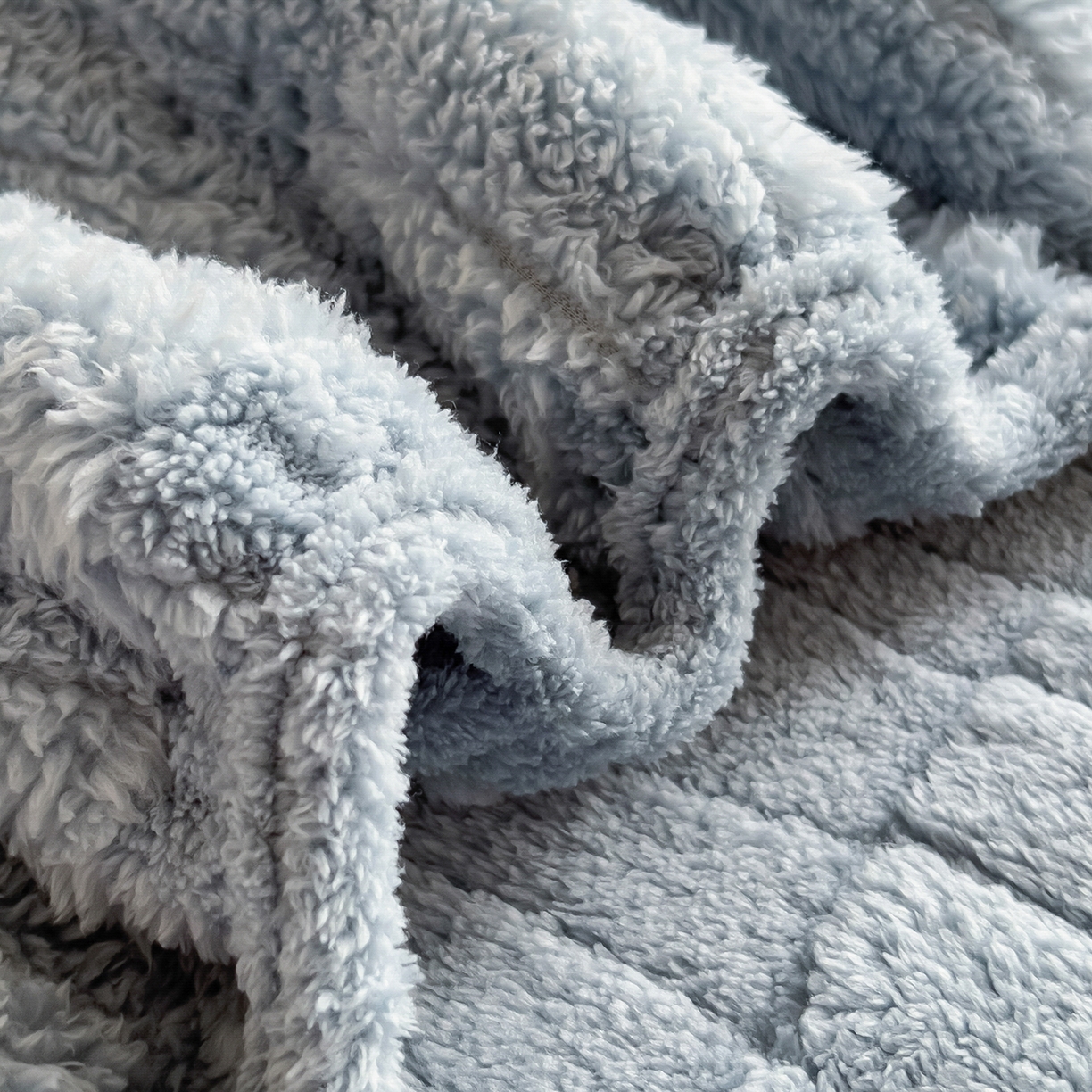 91家纺网 家纺一手货源 找家纺 世纪绒品 2025新款A类水波纹提花牛奶绒床笠 水波纹-蓝灰