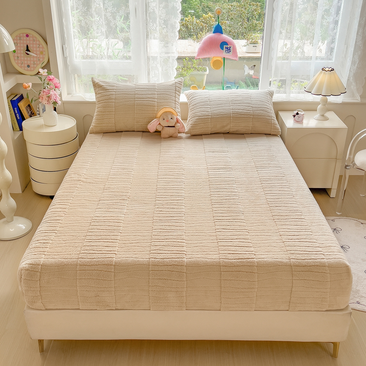 91家纺网 家纺一手货源 找家纺 世纪绒品 2025新款A类水波纹提花牛奶绒床笠 水波纹-浅卡