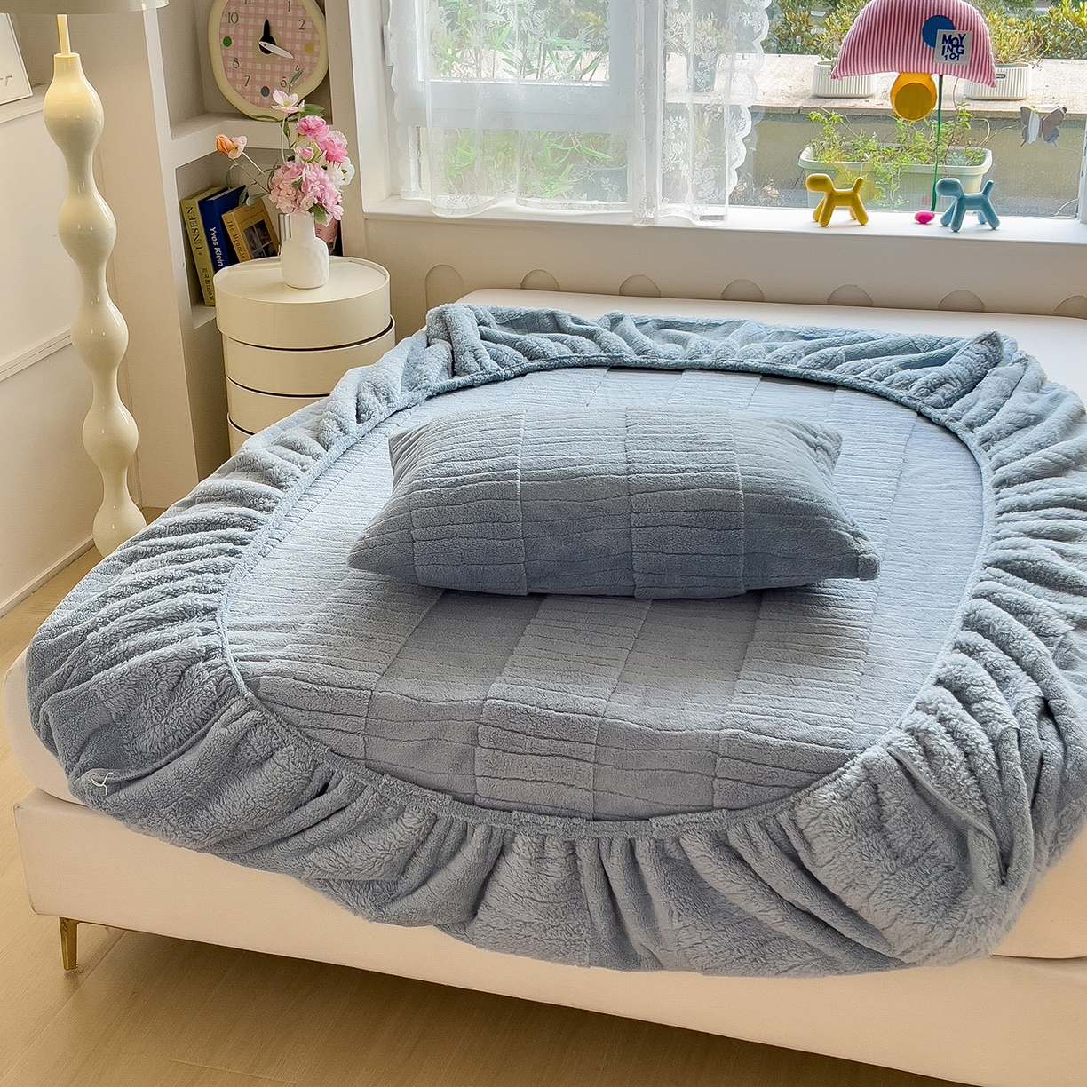 91家纺网 家纺一手货源 找家纺 世纪绒品 2025新款A类水波纹提花牛奶绒床笠 水波纹-蓝灰