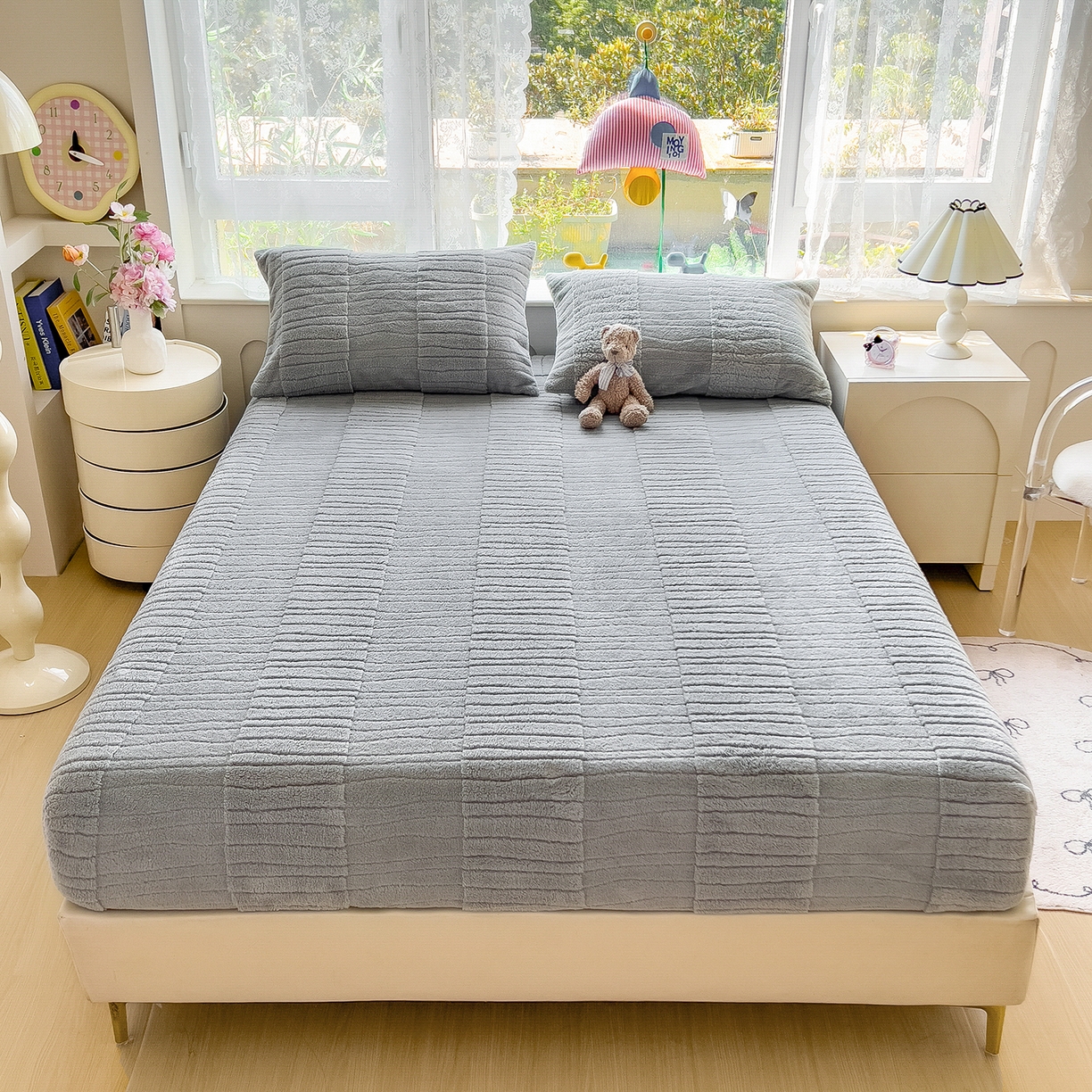 91家纺网 家纺一手货源 找家纺 世纪绒品 2025新款A类水波纹提花牛奶绒床笠 水波纹-浅灰