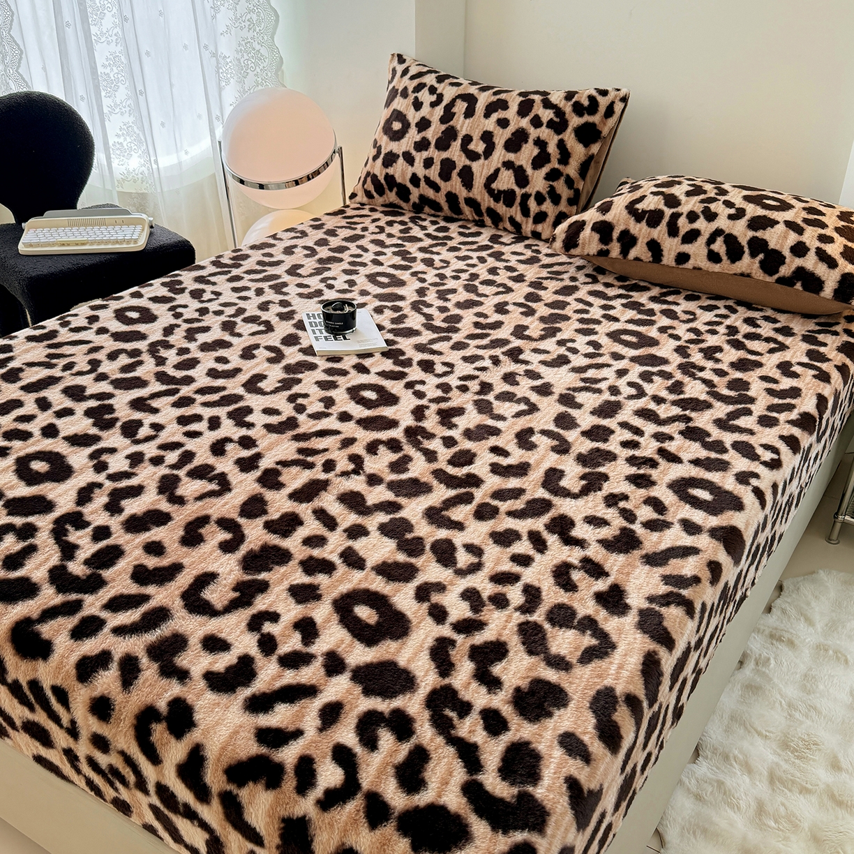 91家纺网 家纺一手货源 找家纺 悦织语 2025新款高克重加厚美拉德獭兔毛床笠床褥子床护垫 兔毛-豹纹
