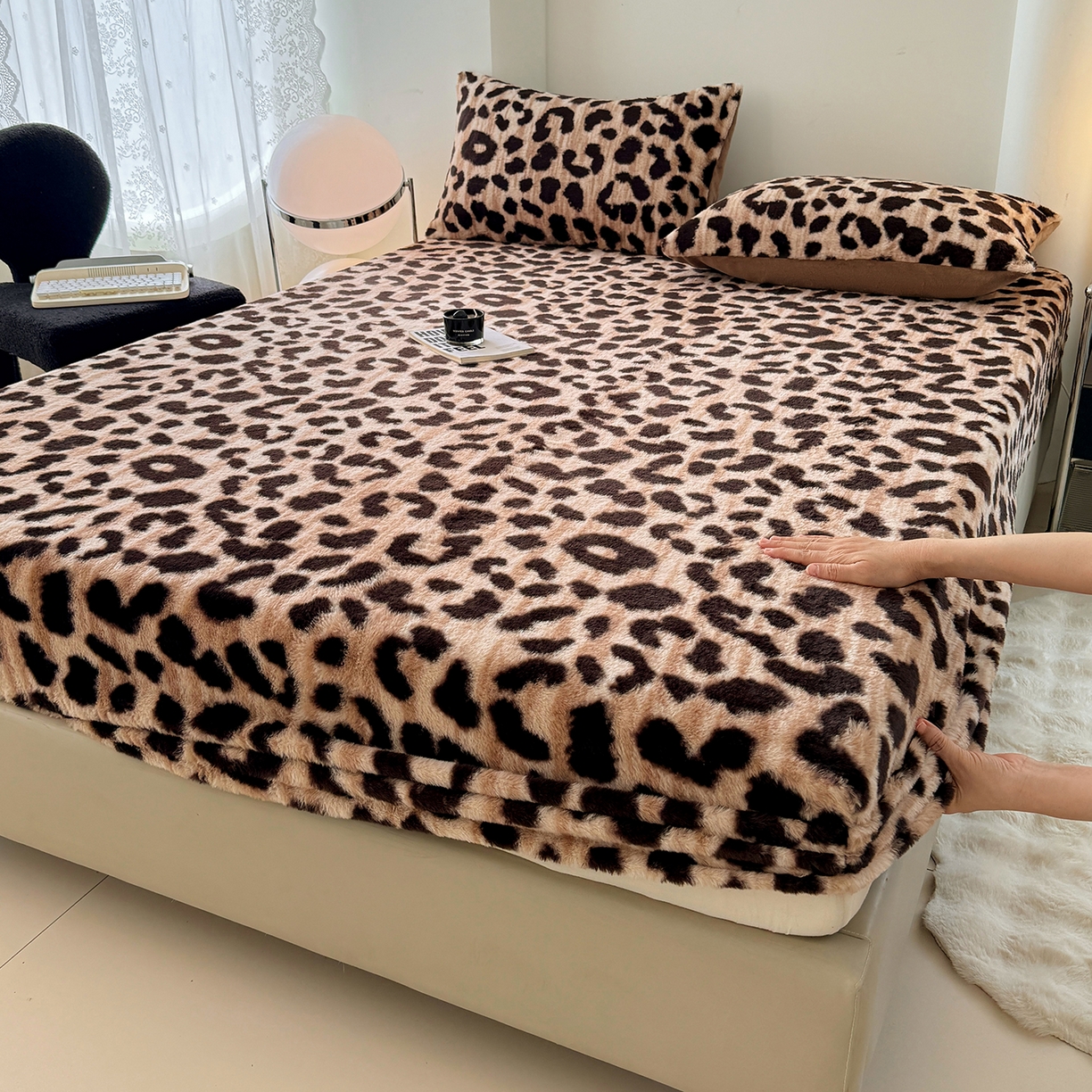 91家纺网 家纺一手货源 找家纺 悦织语 2025新款高克重加厚美拉德獭兔毛床笠床褥子床护垫 兔毛-豹纹