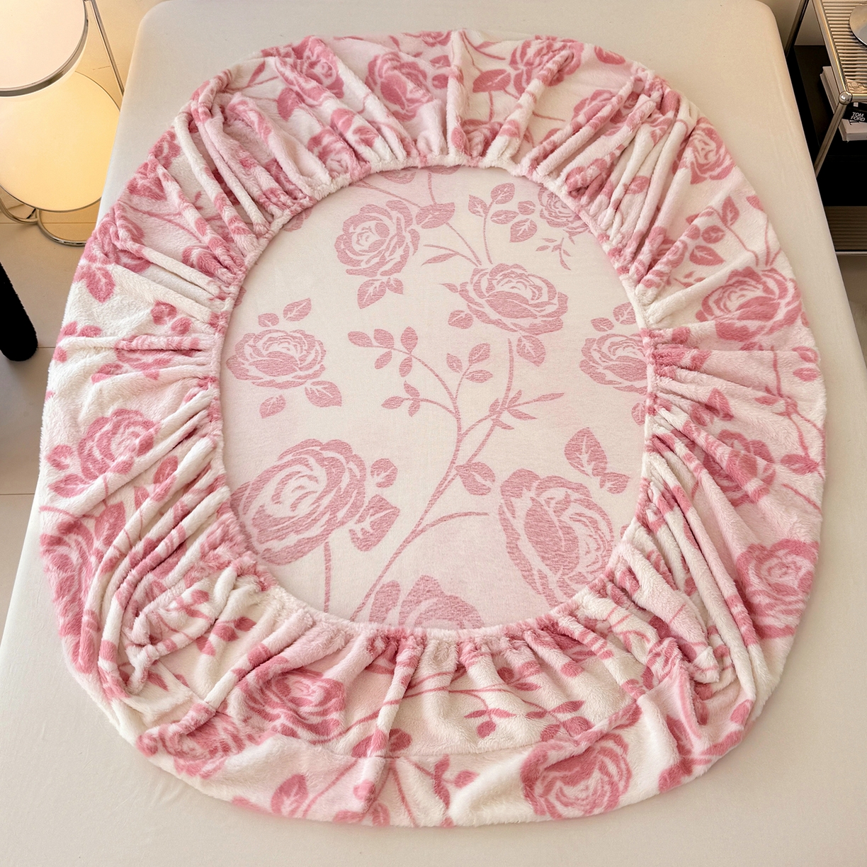 91家纺网 家纺一手货源 找家纺 悦织语 2025新款高克重加厚美拉德獭兔毛床笠床褥子床护垫 兔毛-粉蔷薇