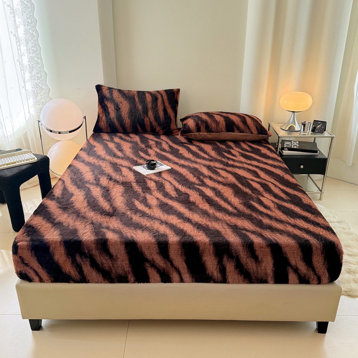 91家纺网 家纺一手货源 找家纺 悦织语 2025新款高克重加厚美拉德獭兔毛床笠床褥子床护垫 兔毛-斑马