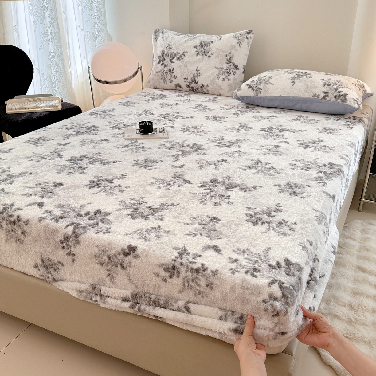 91家纺网 家纺一手货源 找家纺 悦织语 2025新款高克重加厚美拉德獭兔毛床笠床褥子床护垫 兔毛-繁花