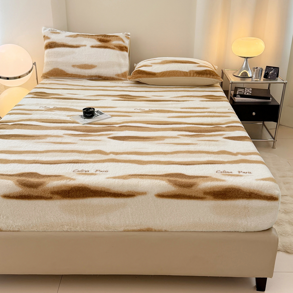 91家纺网 家纺一手货源 找家纺 悦织语 2025新款高克重加厚美拉德獭兔毛床笠床褥子床护垫 兔毛-拿铁纹