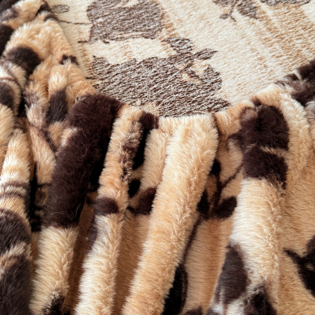 91家纺网 家纺一手货源 找家纺 悦织语 2025新款高克重加厚美拉德獭兔毛床笠床褥子床护垫 兔毛-漫漫