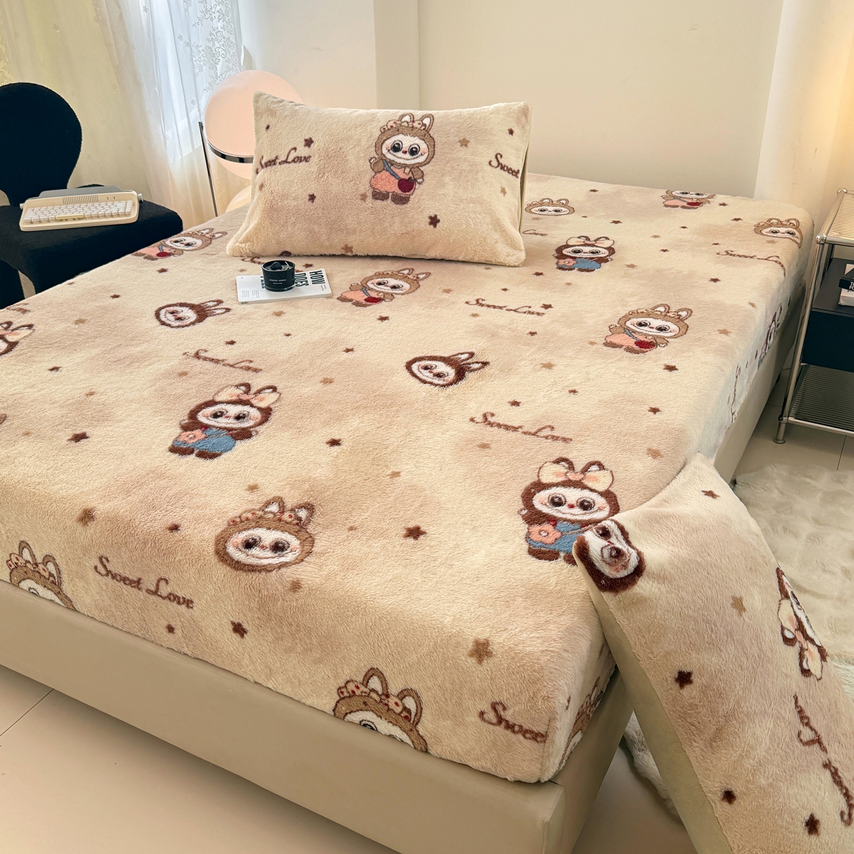 91家纺网 家纺一手货源 找家纺 悦织语 2025新款高克重加厚美拉德獭兔毛床笠床褥子床护垫 兔毛-拉布布