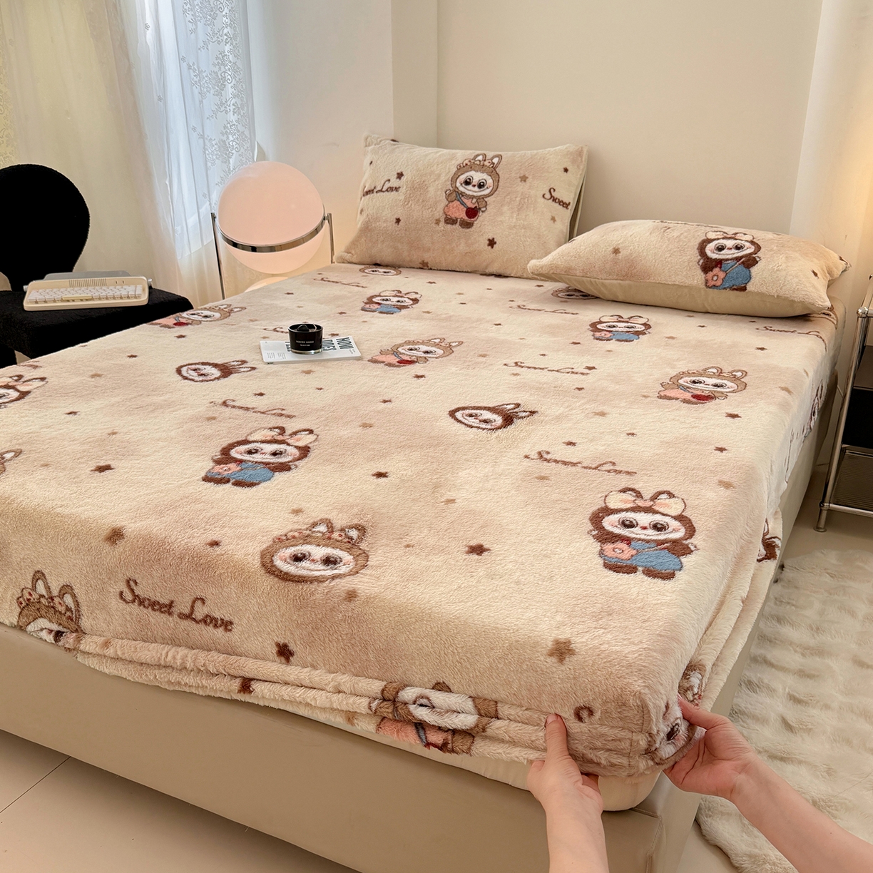 91家纺网 家纺一手货源 找家纺 悦织语 2025新款高克重加厚美拉德獭兔毛床笠床褥子床护垫 兔毛-拉布布