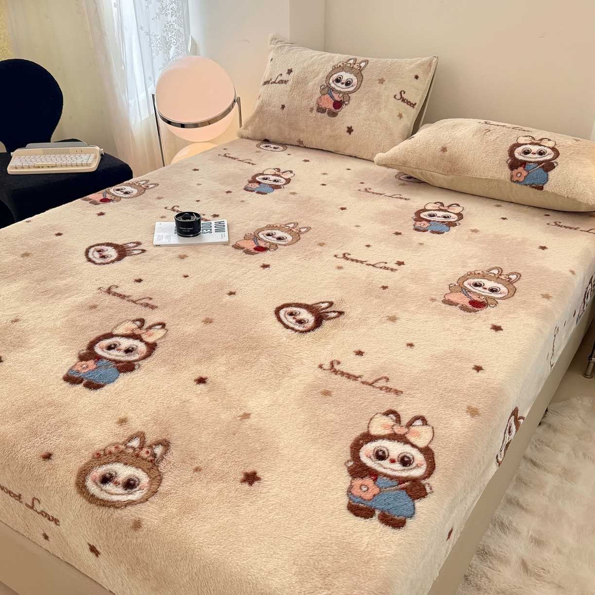 91家纺网 家纺一手货源 找家纺 悦织语 2025新款高克重加厚美拉德獭兔毛床笠床褥子床护垫 兔毛-拉布布