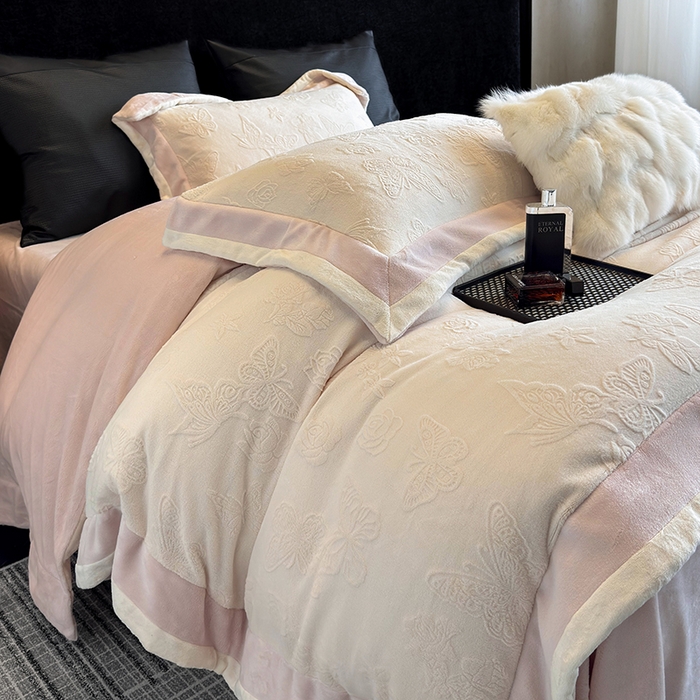 若未家居 LOVEWE HOUSE 2025新款250克全消光纯色蝴蝶雕花双拼牛奶绒四件套-晨光蝶影 光蝶影-奶白