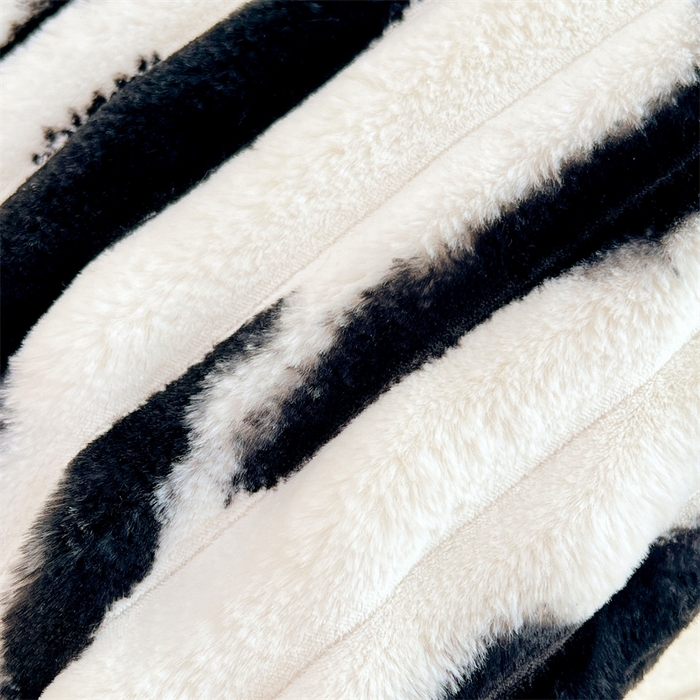 91家纺网 家纺一手货源 找家纺 梦舒羽 2025新款兔毛绒双人枕套牛奶绒加长法兰绒枕芯套法莱绒枕头套-抽条 兔毛绒抽条-梦幻墨白