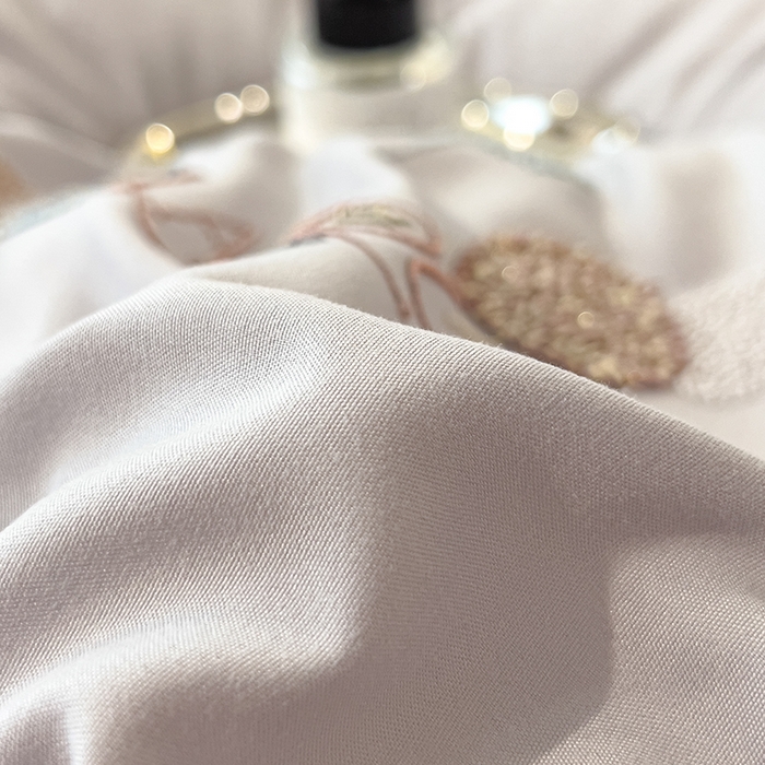 91家纺网 家纺一手货源 找家纺 丽莱美家纺 2025新款牛奶棉新疆羽丝绵被被子被芯-云柔系列 云柔-灰