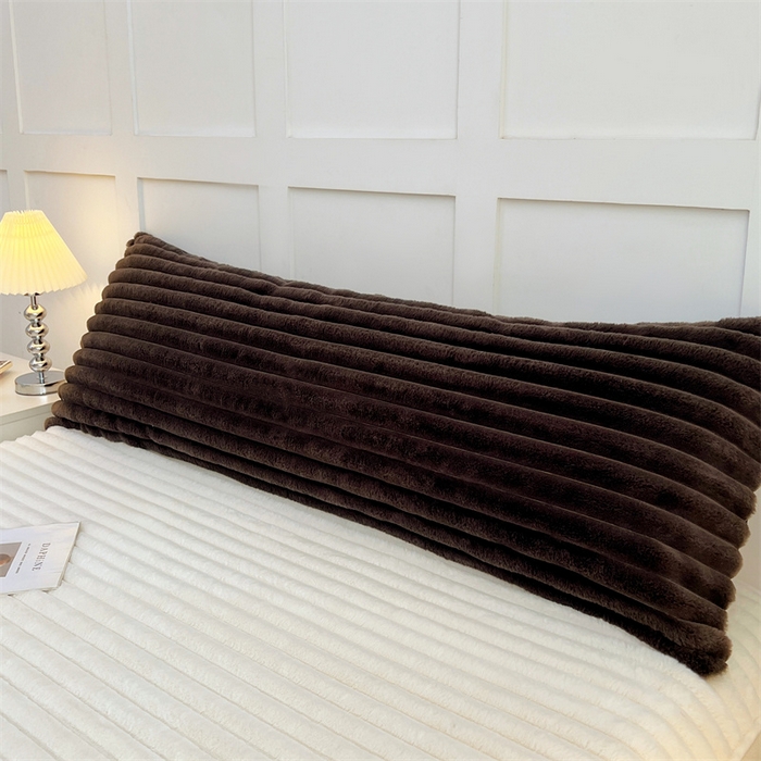 91家纺网 家纺一手货源 找家纺 梦舒羽 2025新款兔毛绒双人枕套牛奶绒加长法兰绒枕芯套法莱绒枕头套-抽条 兔毛绒抽条-咖啡色