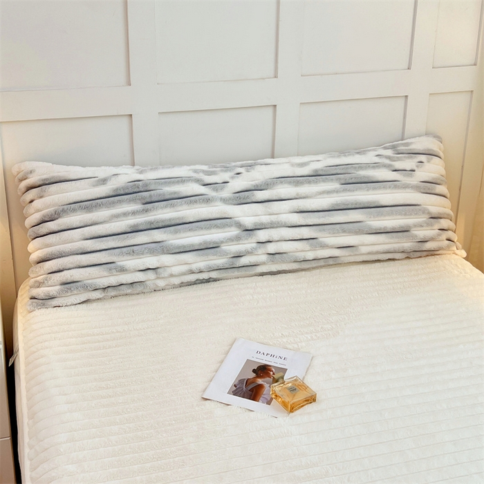 91家纺网 家纺一手货源 找家纺 梦舒羽 2025新款兔毛绒双人枕套牛奶绒加长法兰绒枕芯套法莱绒枕头套-抽条 兔毛绒抽条-梦幻浅灰