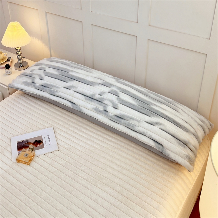 91家纺网 家纺一手货源 找家纺 梦舒羽 2025新款兔毛绒双人枕套牛奶绒加长法兰绒枕芯套法莱绒枕头套-抽条 兔毛绒抽条-梦幻浅灰