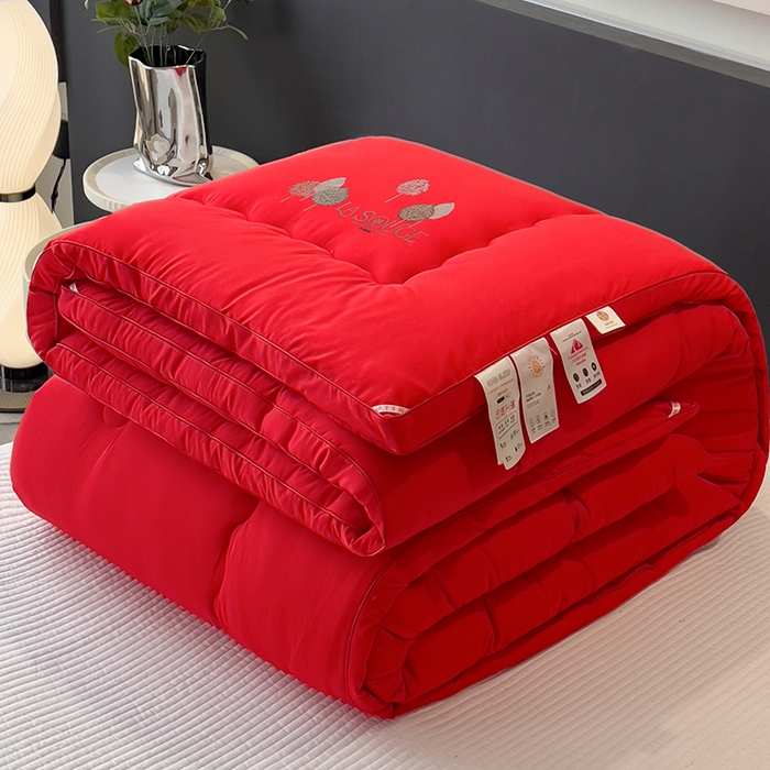 91家纺网 家纺一手货源 找家纺 丽莱美家纺 2025新款牛奶棉新疆羽丝绵被被子被芯-云柔系列 云柔-红