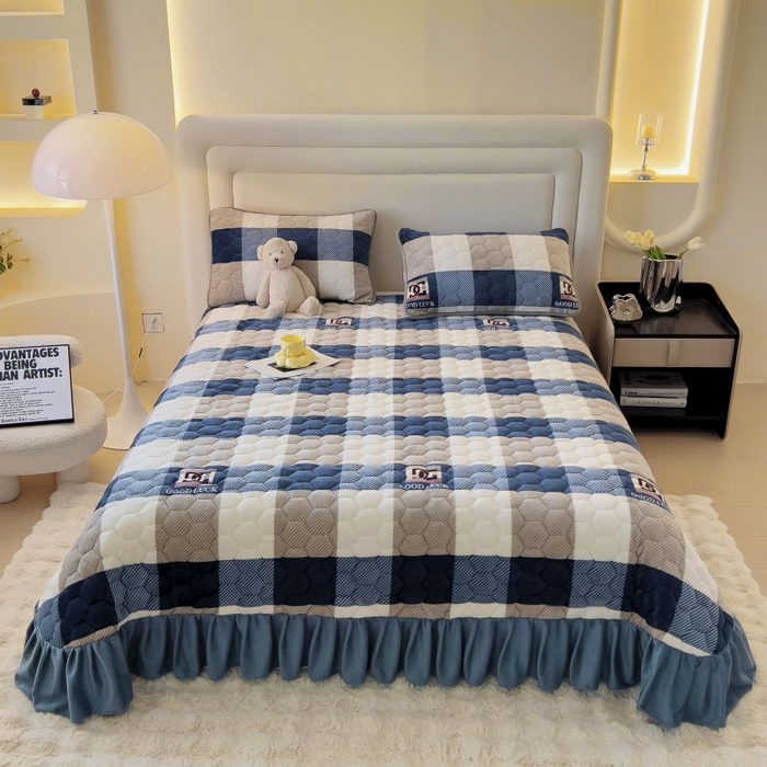 91家纺网 家纺一手货源 找家纺 （总）情煊家纺 2025新款简约加厚A类牛奶绒夹棉印花床盖