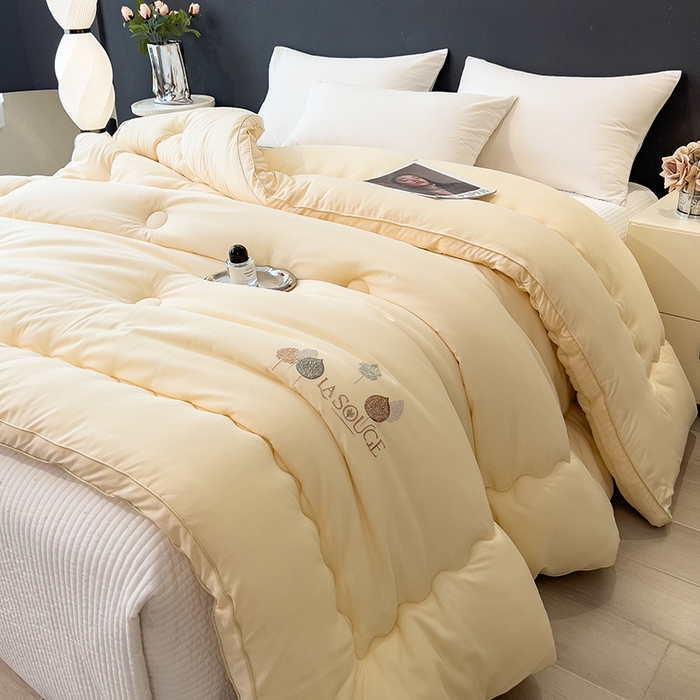 91家纺网 家纺一手货源 找家纺 丽莱美家纺 2025新款牛奶棉新疆羽丝绵被被子被芯-云柔系列 云柔-黄