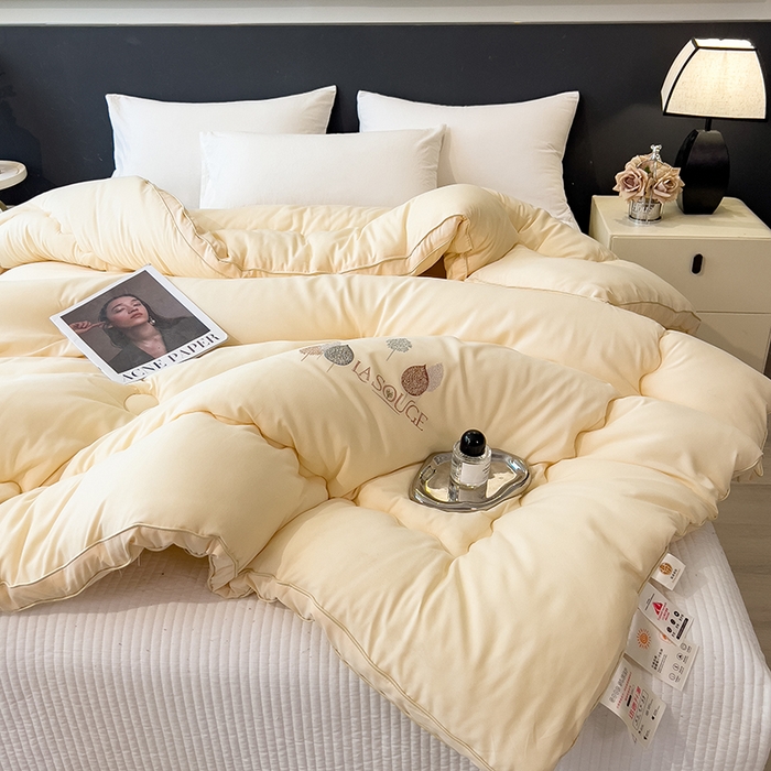 91家纺网 家纺一手货源 找家纺 丽莱美家纺 2025新款牛奶棉新疆羽丝绵被被子被芯-云柔系列 云柔-黄