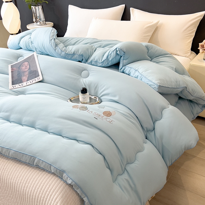 91家纺网 家纺一手货源 找家纺 丽莱美家纺 2025新款牛奶棉新疆羽丝绵被被子被芯-云柔系列 云柔-蓝