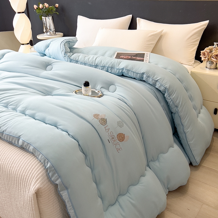 91家纺网 家纺一手货源 找家纺 丽莱美家纺 2025新款牛奶棉新疆羽丝绵被被子被芯-云柔系列 云柔-蓝
