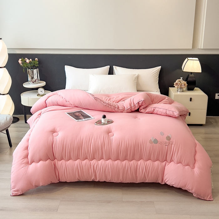 91家纺网 家纺一手货源 找家纺 （总）丽莱美家纺 2025新款牛奶棉新疆羽丝绵被被子被芯-云柔系列