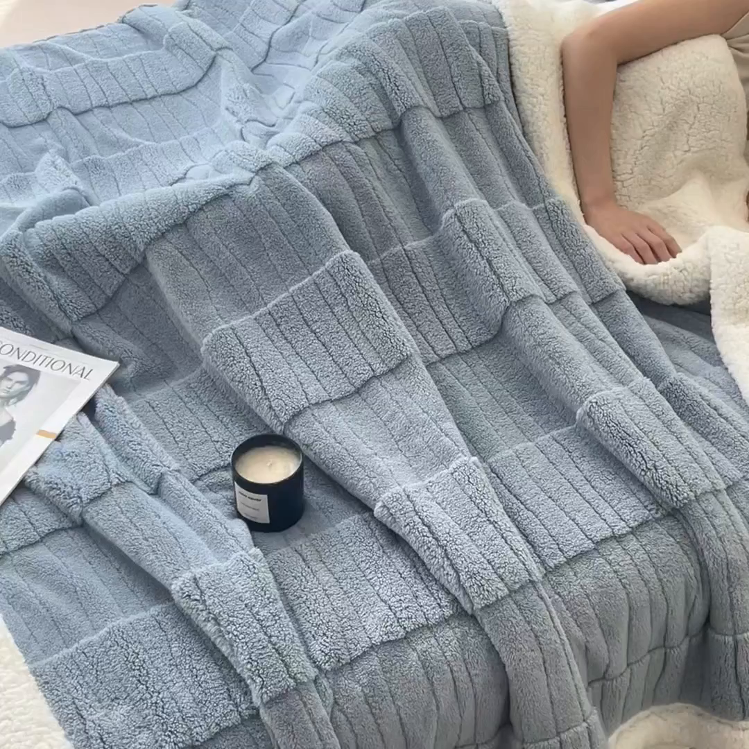 91家纺网 家纺一手货源 找家纺 （总）世纪绒品 2025新款A类加厚水波纹羊羔绒双层提花毛毯