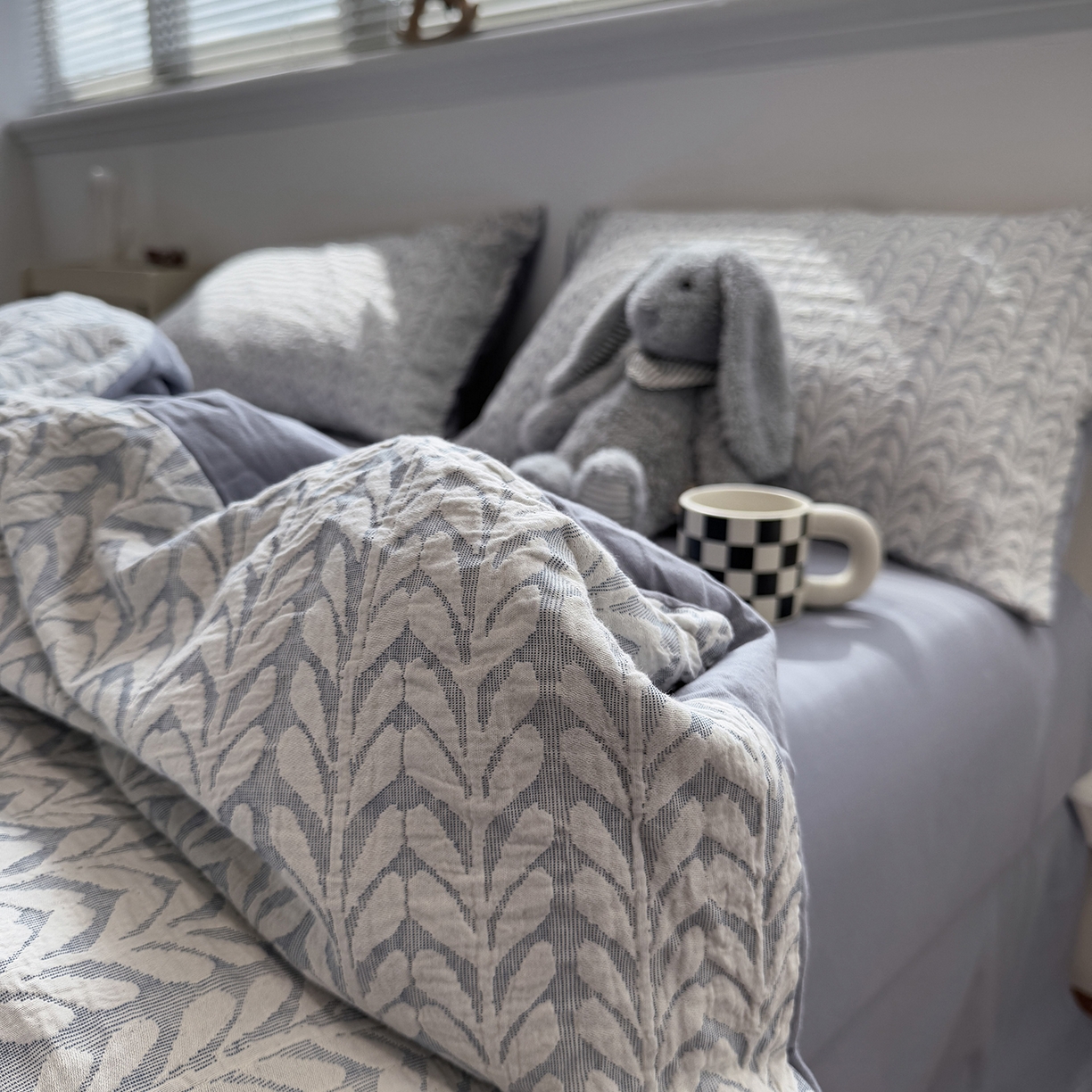 91家纺网 家纺一手货源 找家纺 慕尚家纺 2025新款全棉空气立体提花磨毛四件套 稻花-浅蓝