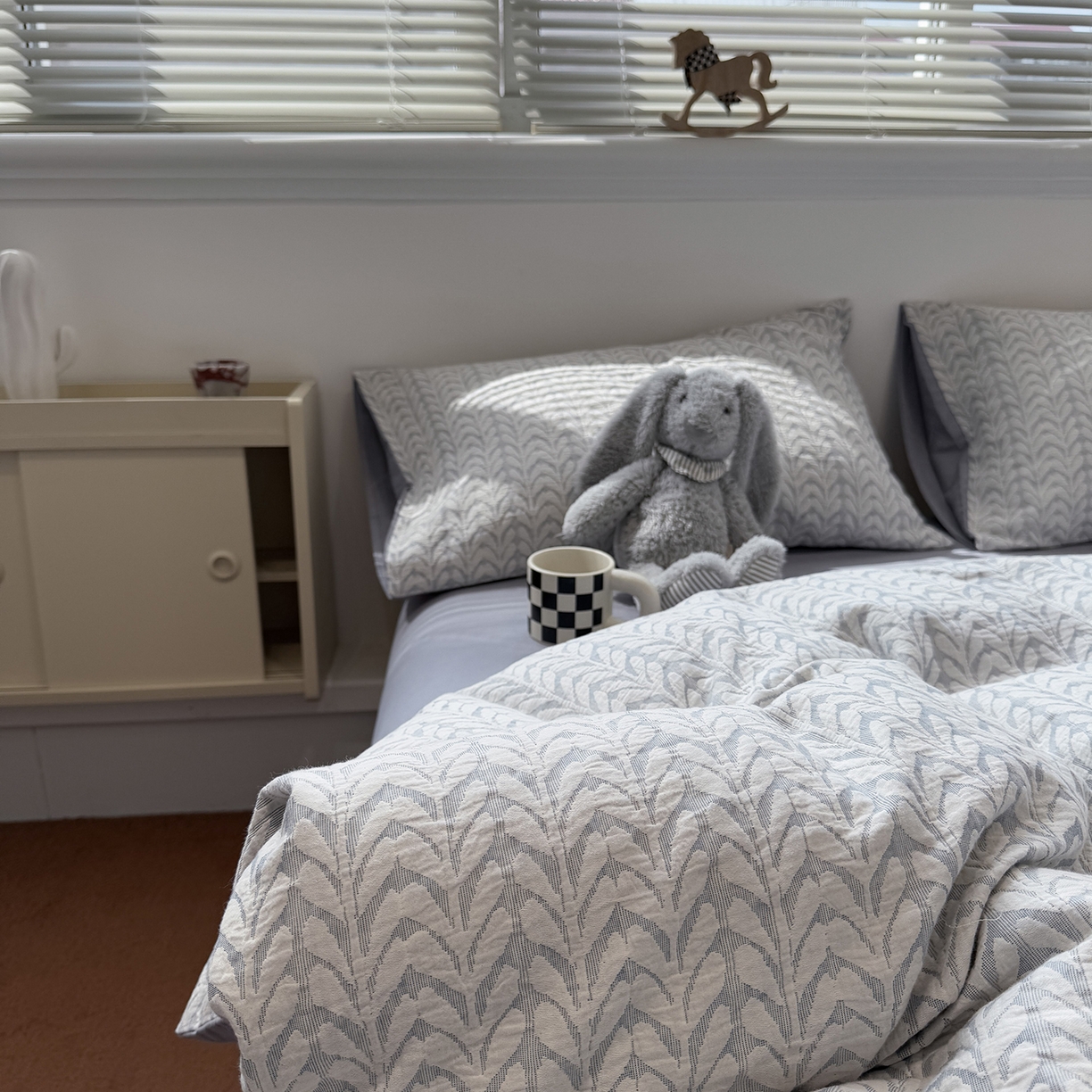 91家纺网 家纺一手货源 找家纺 慕尚家纺 2025新款全棉空气立体提花磨毛四件套 稻花-浅蓝