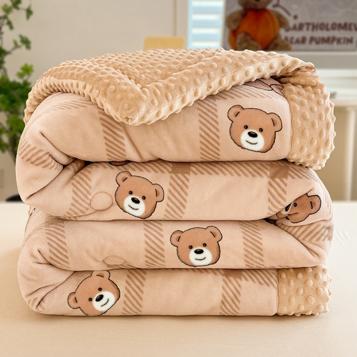 91家纺网 家纺一手货源 找家纺 默忆 2025新款牛奶绒豆豆被被子被芯 格子熊