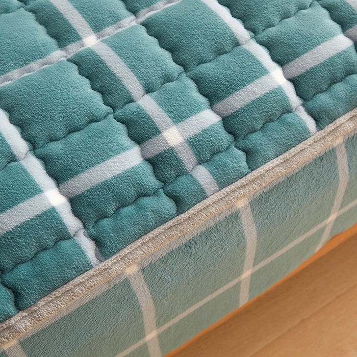 91家纺网 家纺一手货源 找家纺 澳梵家居 2025新款无印风牛奶绒夹棉床笠 青蓝格纹