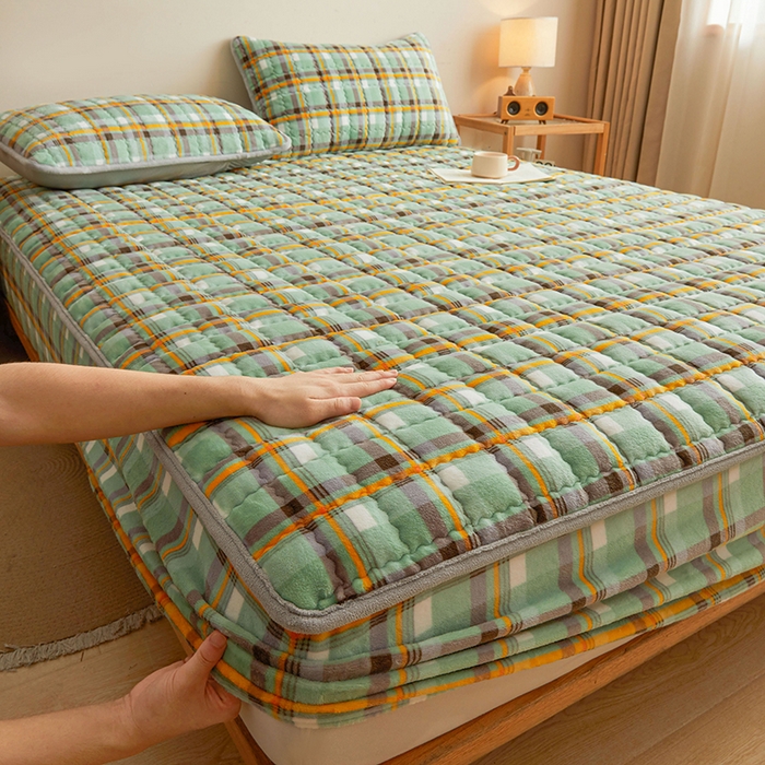 澳梵家居 2025新款无印风牛奶绒夹棉床笠 青绿黄格纹