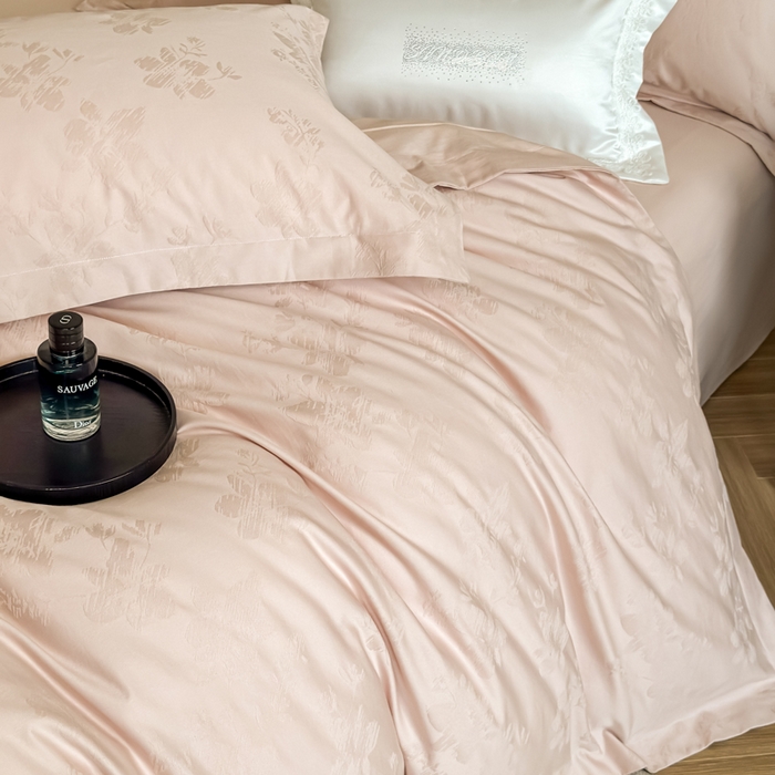 91家纺网 家纺一手货源 找家纺 （总）魅都 2025秋冬全棉厚织长绒棉磨毛立体浮雕提花四件套全棉四件套花香轻舞