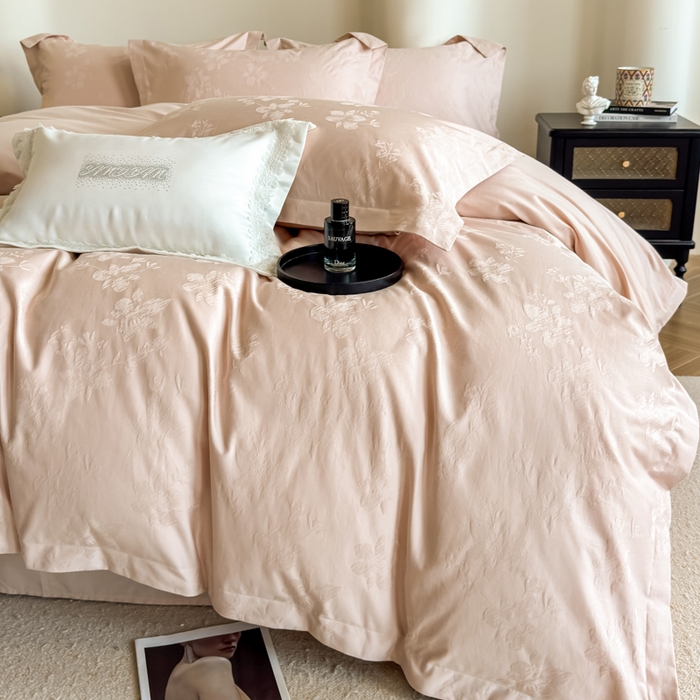 91家纺网 家纺一手货源 找家纺 （总）魅都 2025秋冬全棉厚织长绒棉磨毛立体浮雕提花四件套全棉四件套花香轻舞