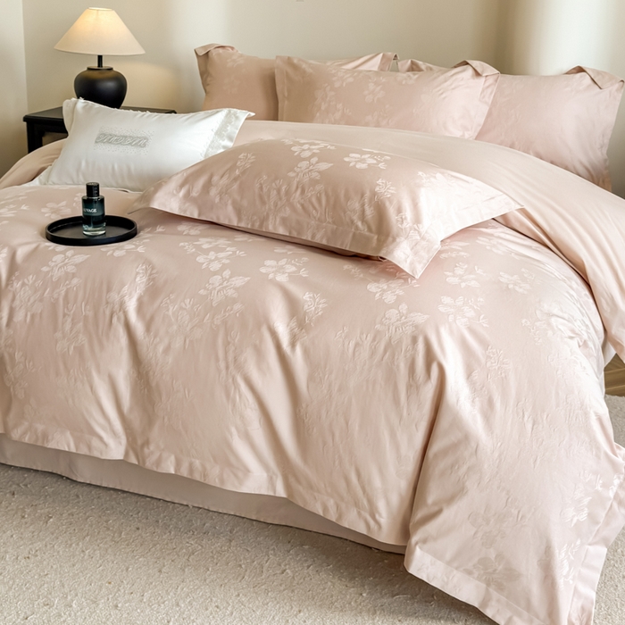 91家纺网 家纺一手货源 找家纺 （总）魅都 2025秋冬全棉厚织长绒棉磨毛立体浮雕提花四件套全棉四件套花香轻舞