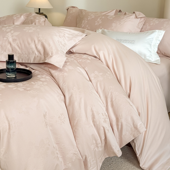 91家纺网 家纺一手货源 找家纺 （总）魅都 2025秋冬全棉厚织长绒棉磨毛立体浮雕提花四件套全棉四件套花香轻舞