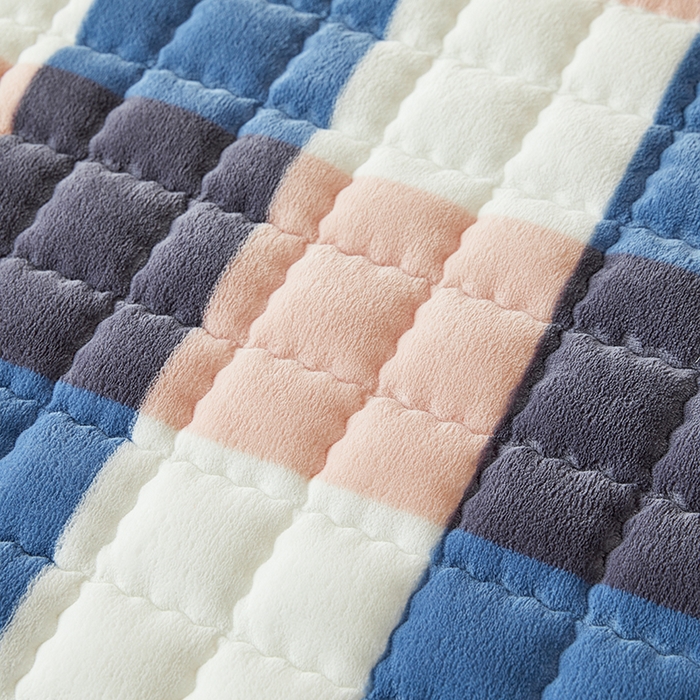 91家纺网 家纺一手货源 找家纺 （总）澳梵家居 2025新款无印风牛奶绒夹棉床护垫