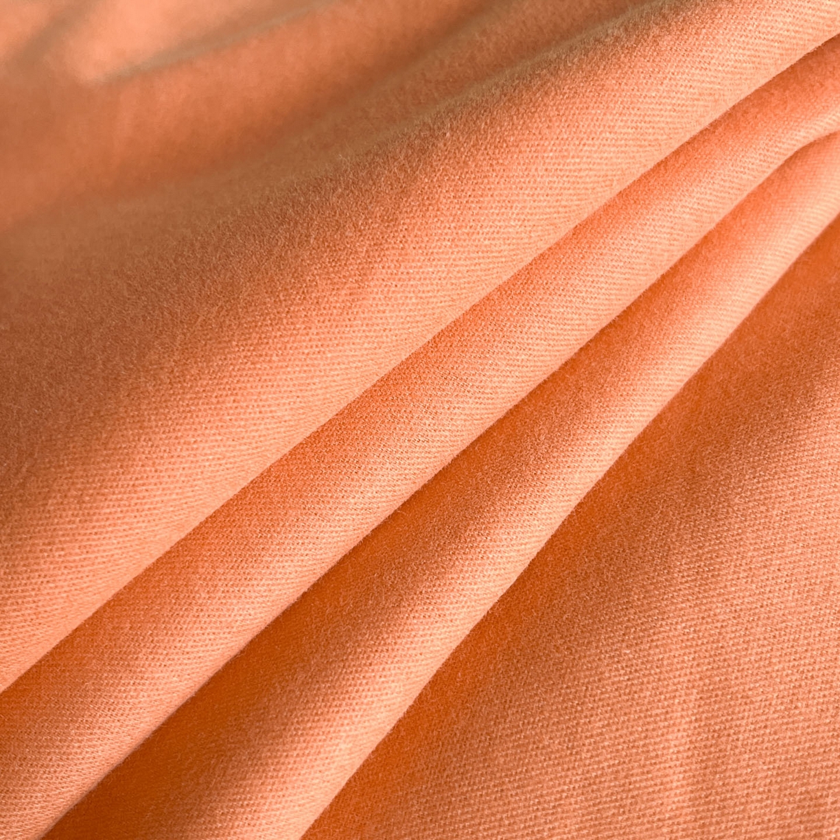 91家纺网 家纺一手货源 找家纺 博纳家纺 2025新款纯棉磨毛绣花四件套--花丽影系列 花丽影-爱玛橙