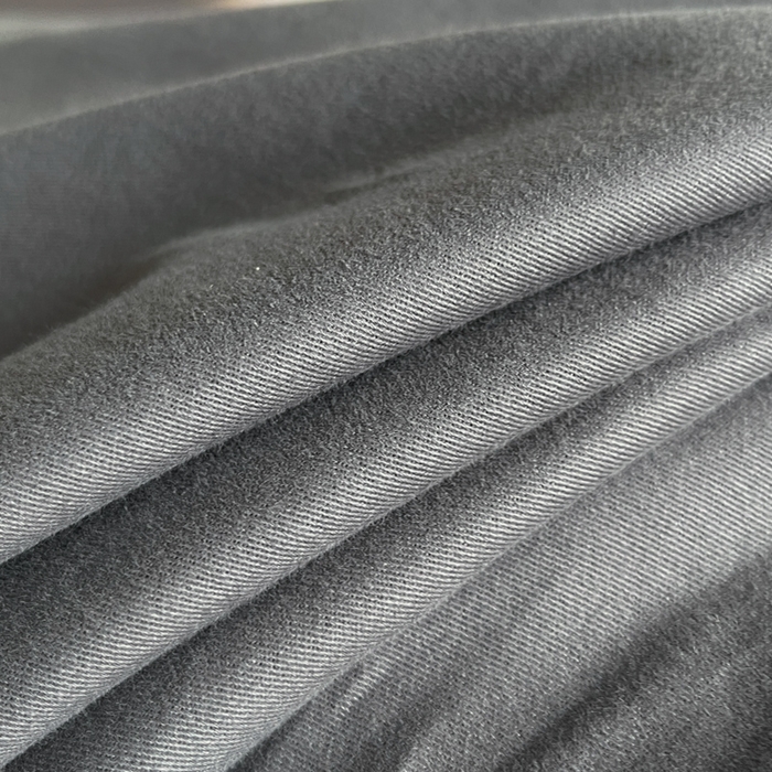 91家纺网 家纺一手货源 找家纺 博纳家纺 2025新款纯棉磨毛绣花四件套--花丽影系列 花丽影-高级灰