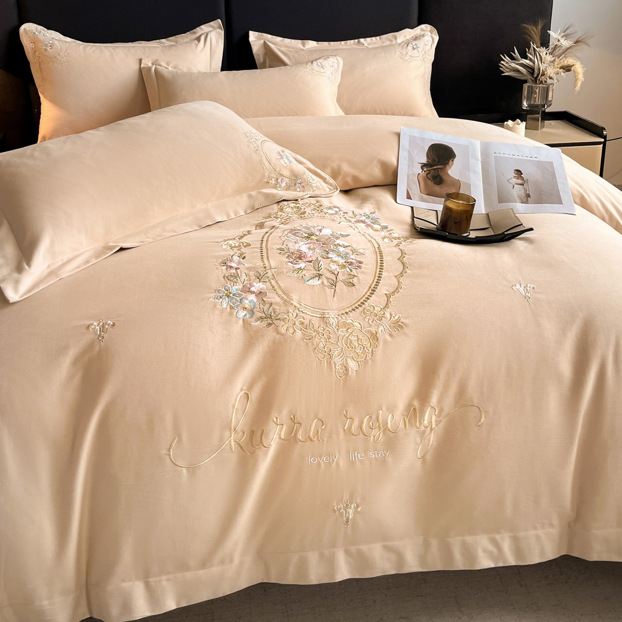 91家纺网 家纺一手货源 找家纺 博纳家纺 2025新款纯棉磨毛绣花四件套--花丽影系列 花丽影-香槟