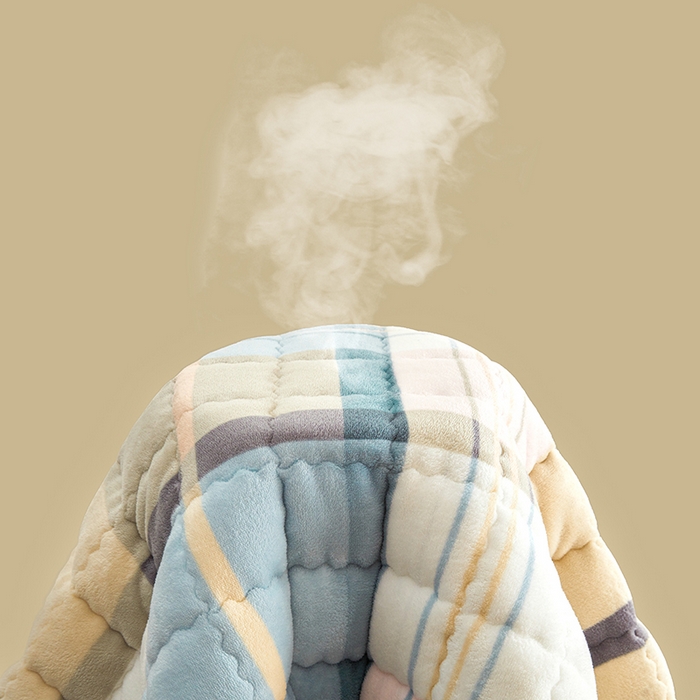 91家纺网 家纺一手货源 找家纺 澳梵家居 2025新款无印风牛奶绒夹棉床护垫 雅致格调