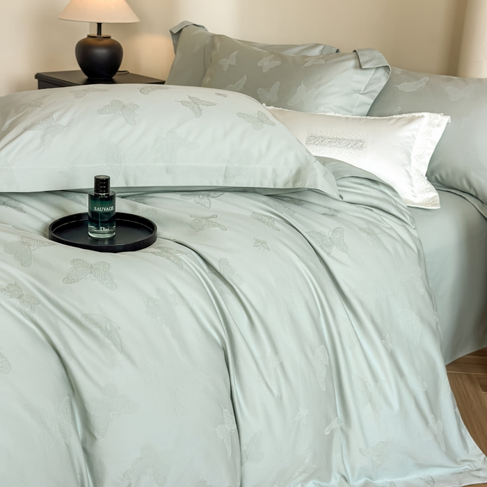 91家纺网 家纺一手货源 找家纺 （总）魅都 2025秋冬全棉厚织长绒棉磨毛立体浮雕提花四件套全棉四件套夏日蝶梦